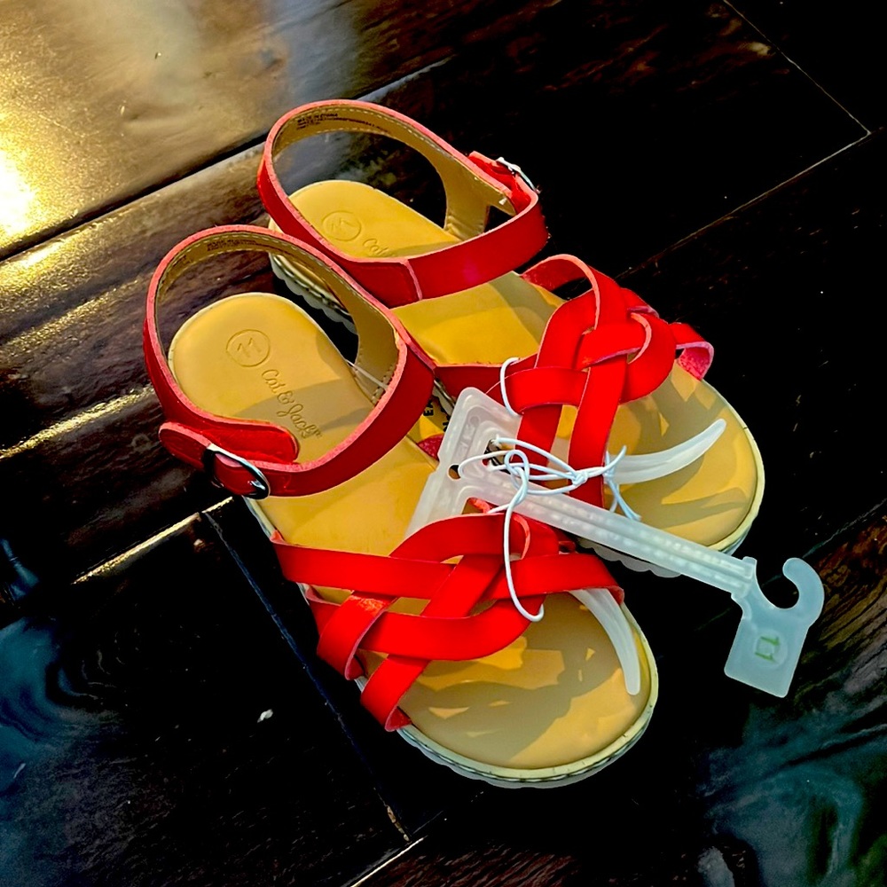 NWT Cat and Jack Girls Sandals